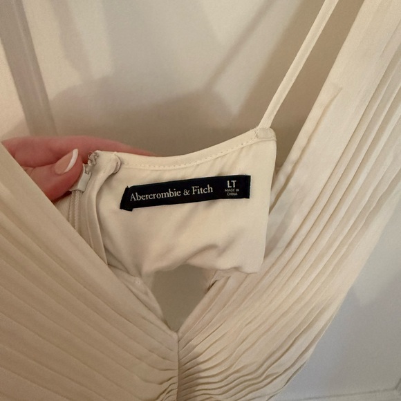 Abercrombie & Fitch Cream Maxi Dress - Picture 3 of 5